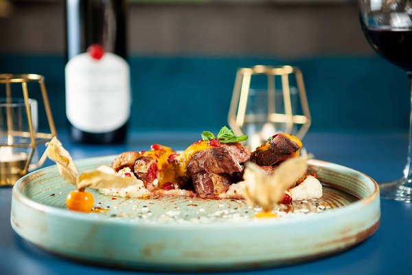 Quelles sont les astuces pour cuisiner des repas gourmands avec des ingrédients simples ?